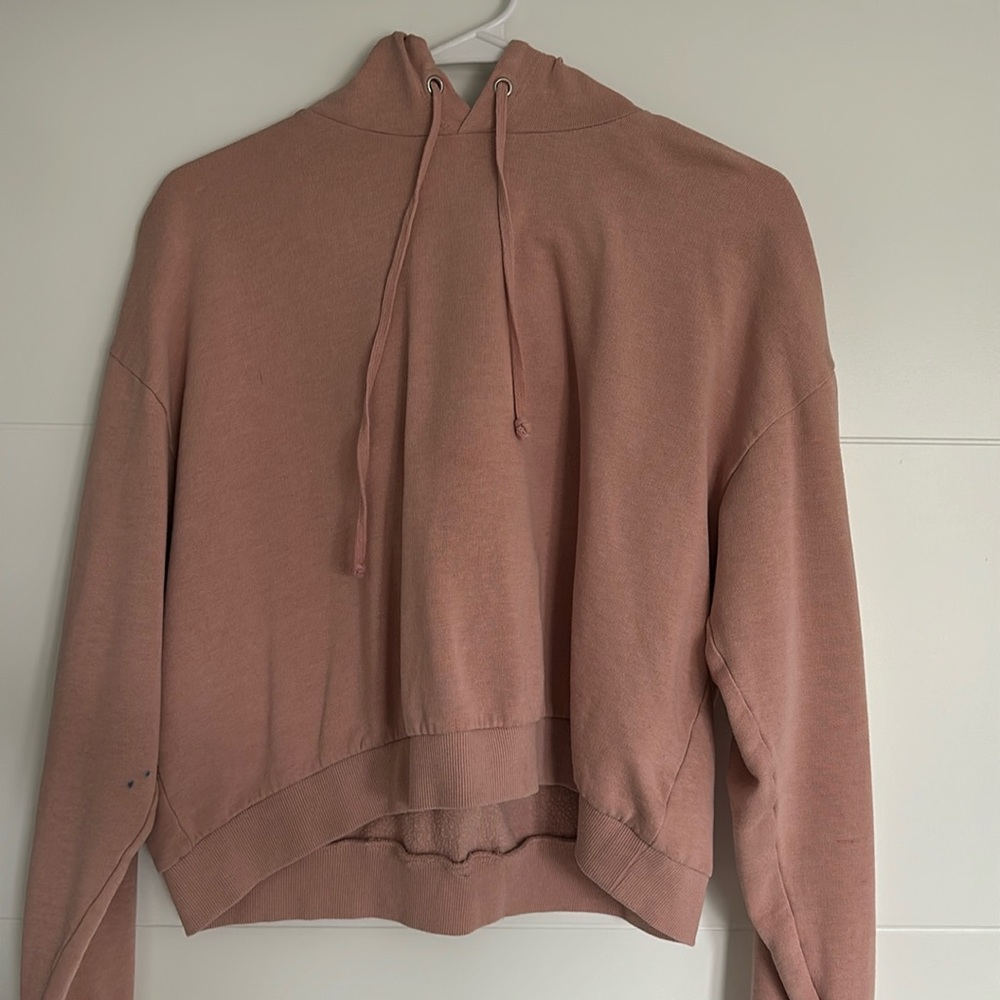 Brand: Divided- H&M.   Size: Large